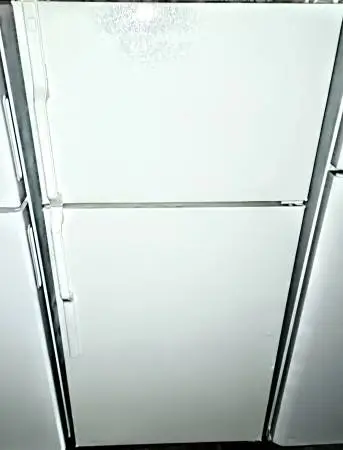 GE Apartment Size Refrigerator