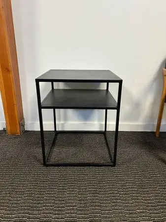 End table - Black metal