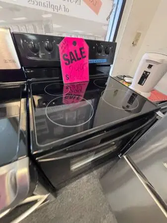 Whirlpool electric stove in good conditions