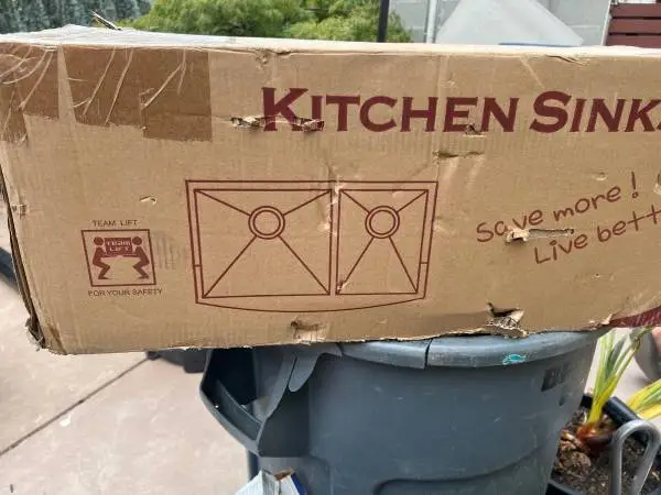Stainless steel kitchen sink