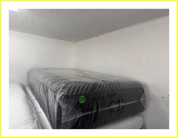 TWIN XL SIMMONS BEAUTYREST BLACK SERIES 1 (MEDIUM) MATTRESS & BOX BED