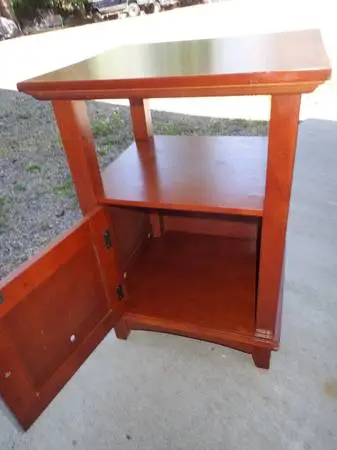 Pecan End Table/Nightstand with Open Shelf/ Door with Storage - Nice