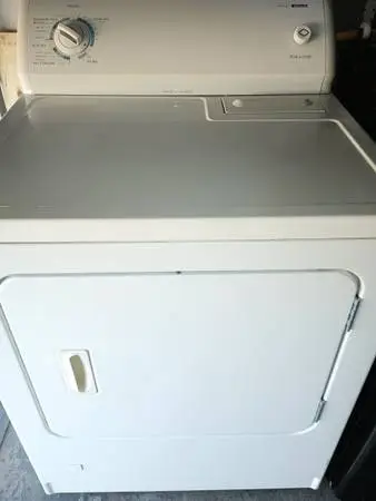 Very clean KENMORE super capacity GAS dryer,  working great