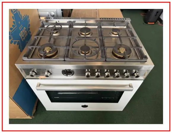 Bertazzoni – 36″ Professional Series range Gas oven Natursl Gas-Wh