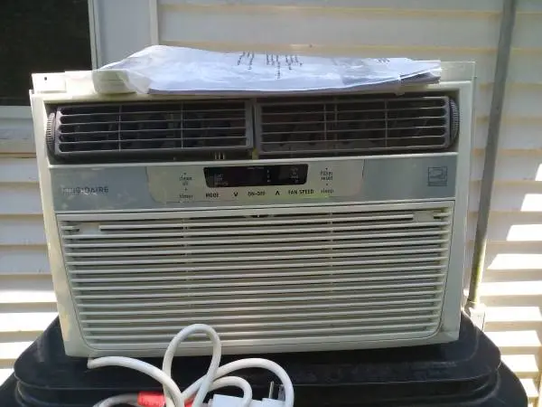 Frigidare A/C 6000 BTU