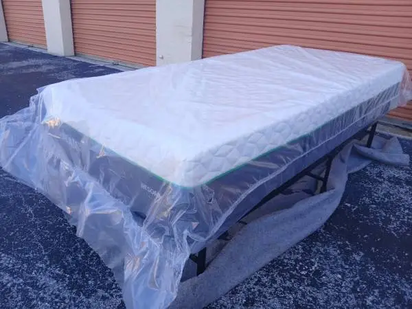 new cariloha  twin xl RESORT mattress memory foam bamboo