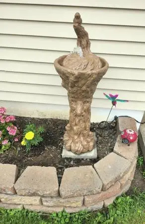 GARDEN FOUNTAIN