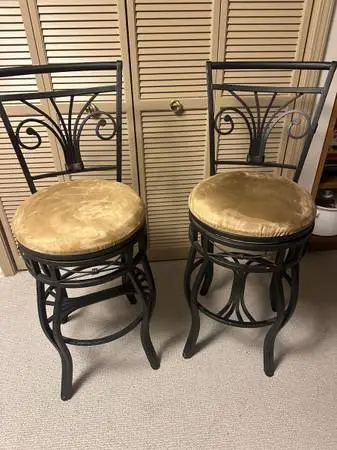 Bar Stools (Wrought Iron) 2