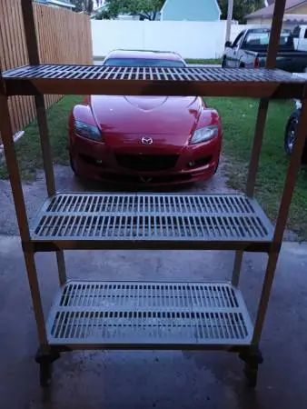SHELVES ON WHEELS - SHELVING SHELF