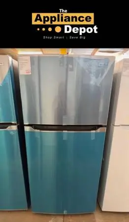 New Frigidaire Top Mount Refrigerator