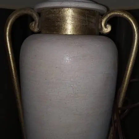 TEXTURED CERAMIC LAMP WITH SHADE EX. COND.