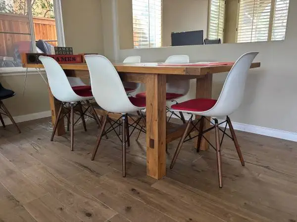 Eames Herman Miller Design Within Reach Vitra Knoll MCM