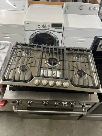 OPEN BOX NEW - Frigidaire 36 Drop In Cooktop GAS NG