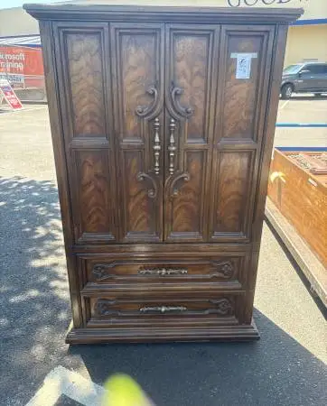 Solid 1970’s Vintage Sklar Peppler Armoire, Dresser, Mirror set