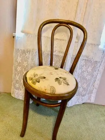 Accent chairs-2