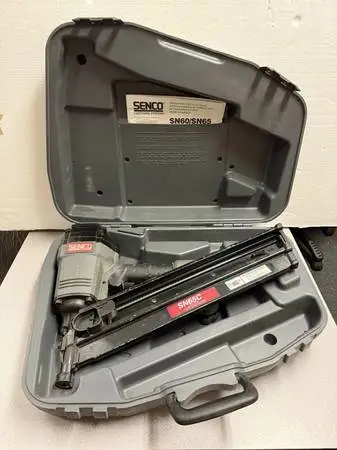 Senco SN65 Framing Nailer, Full head nail