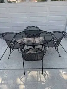 Woodard Briarwood Vintage Wrought Iron Patio Table w Chairs