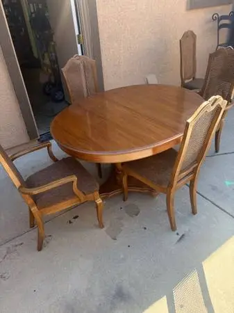 Dining Table with with 5 Chairs
