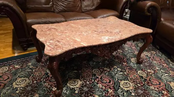 🔴 🟠 Marble Top Coffee Table / Mesa de Mármol
