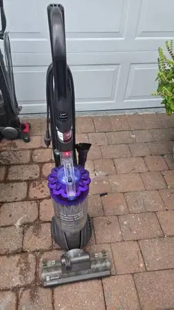 Dyson DC41 Vacuum.  Used, Works.  NEEDS new Hepa filter!