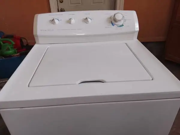 Nice Frigidaire gallery washer, free delivery and setup