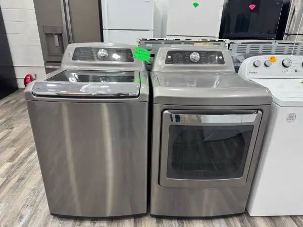 Kenmore Topload High Efficiency Washer & Electric Dryer Set