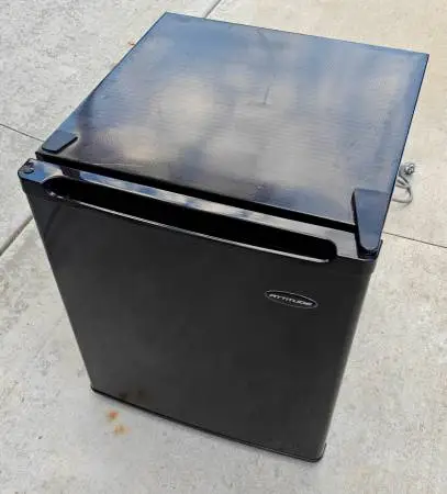 ATTITUDE 1.6cuft Mini Fridge with freezer