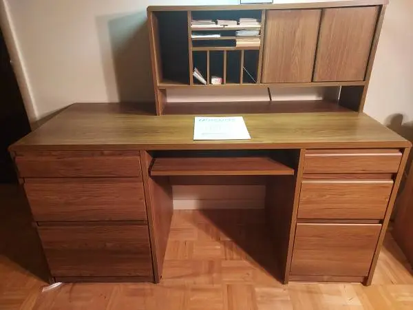 Desk for sale