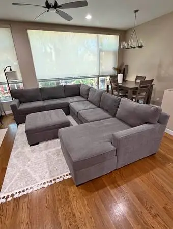 Macys Radley 5-Piece Sectional + Ottoman – Heavenly Mocha Grey – Like New!