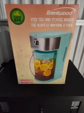 NEW Brentwood Mint Green Coffee/Iced Tea Maker $10