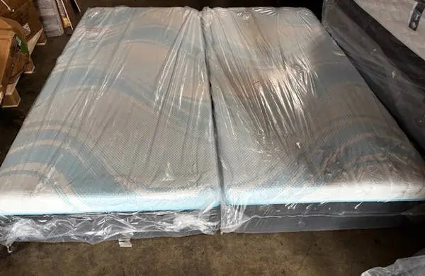 Brand new Tempurpedic Twin XL luxebreeze firm set of two mattresses