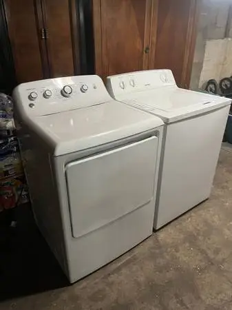 Hotpoint washer GE electric dryer installed
