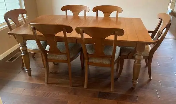 Dining Table and six chairs Solid wood Ethan Allen