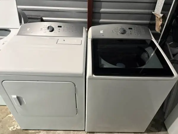 Kenmore washer and dryer set