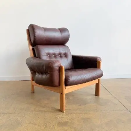Danish Modern Georg Thams Oakwood & Leather Safari Chair