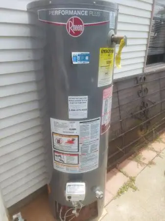 Rheem Performance Plus 38 gal GAS water heater