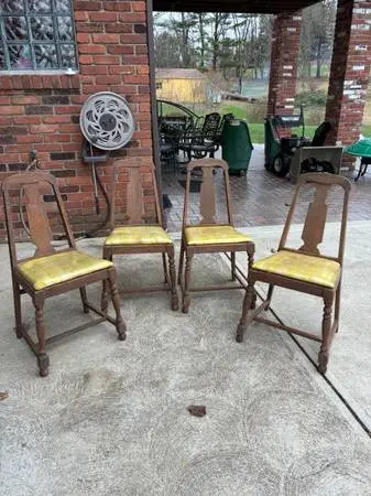 OLDER WOODEN CHAIRS