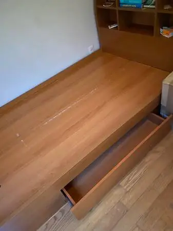 3 Free bed frame, foldable table, 2 love seats must be gone by tomm