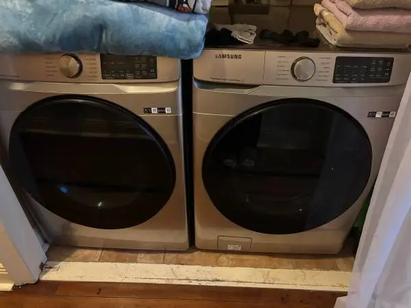 Moving Sale Furniture For Sale Prices Vary