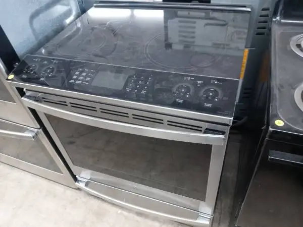 ★GE stainless steel induction glass-top slide-in range