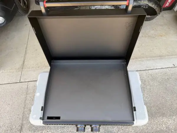 Camp Chef Gridiron Gameday 24 Flat Top Grill - NEW