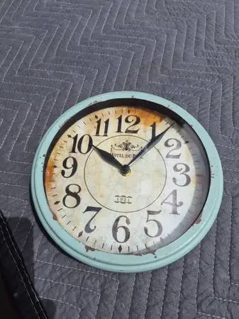 ⏲️WORLD MARKET WALL CLOCK-Works Great-Excellent Condition!