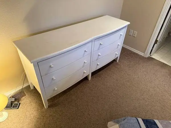 6-DRAWER DRESSER