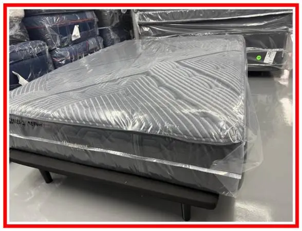 QUEEN SIZE SIMMONS BEAUTYREST BLACK SERIES 1 MATTRESS & BOX BED