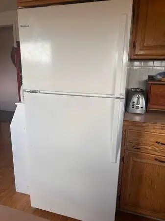 Whirlpool Refrigerator