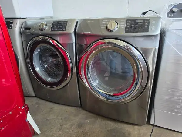 Samsung steam washer and gas dryer