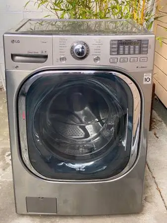 LG Extra Large Capacity Washer 4.5 cu. ft.