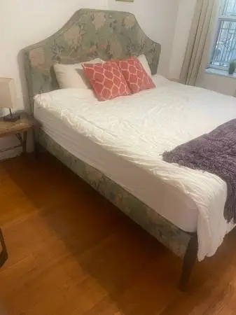 King size memory foam bed and mattress
