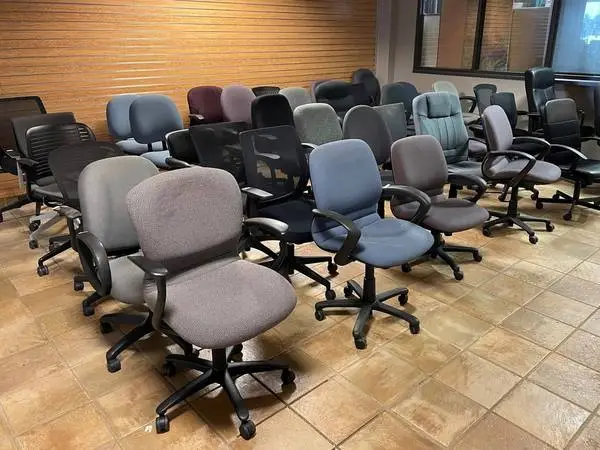 New & Used Office Chairs | Large Chair Selection | Task Chairs