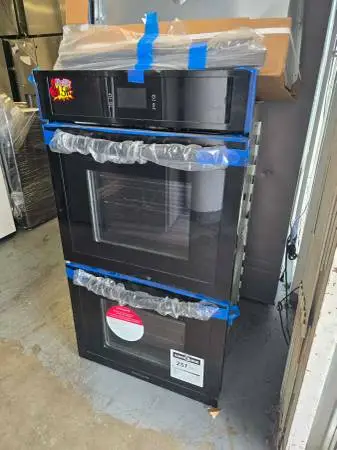 New ! Frigidaire 27 black electric Built-in double wall oven electric
